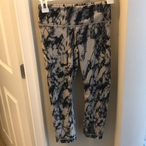Lululemon crop leggings